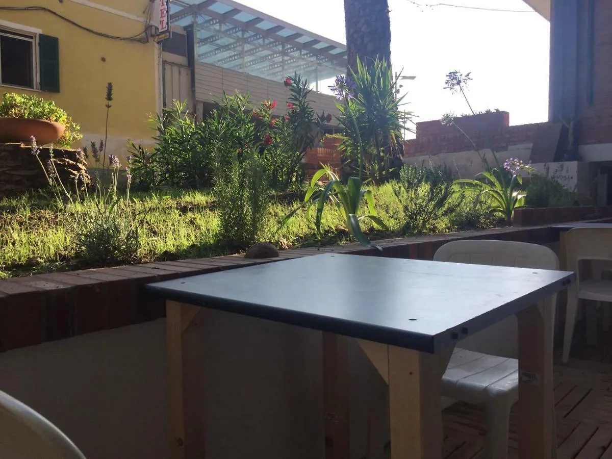 Guest house Affittacamere Sciacchetra' Deiva Marina